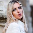 Gloria Syracuse trans escort has a secret in her panties!! 🍭